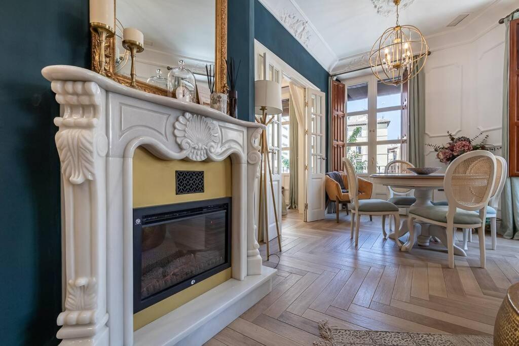 Ch Elvira Luxury Apartment Γρανάδα Εξωτερικό φωτογραφία