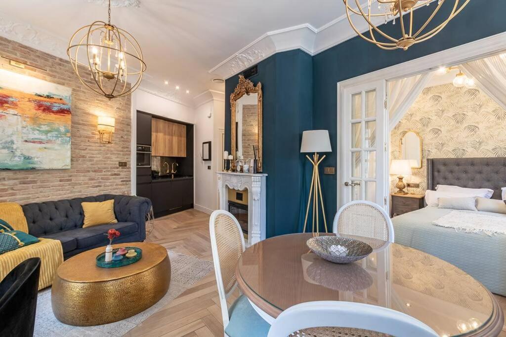 Ch Elvira Luxury Apartment Γρανάδα Εξωτερικό φωτογραφία
