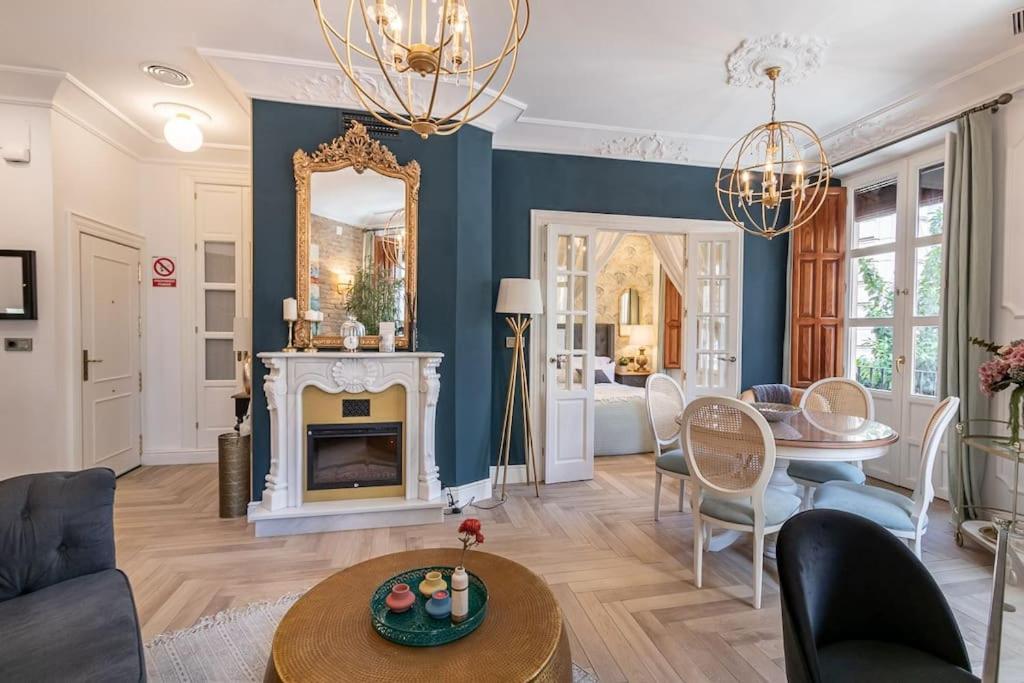 Ch Elvira Luxury Apartment Γρανάδα Εξωτερικό φωτογραφία